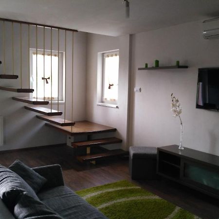 Family Holiday Apartman Nyíregyháza Εξωτερικό φωτογραφία